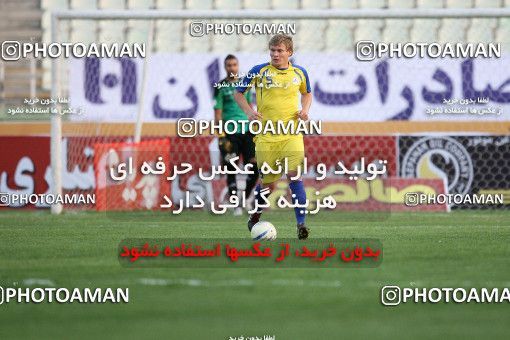 1033541, Tehran, Iran, لیگ برتر فوتبال ایران، Persian Gulf Cup، Week 8، First Leg، Naft Tehran 3 v 1 Malvan Bandar Anzali on 2011/09/25 at Shahid Dastgerdi Stadium