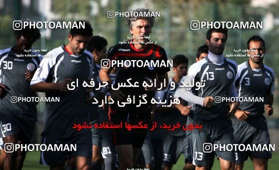 1033979, Tehran, , Persepolis Football Team Training Session on 2011/09/27 at Kheyrieh Amal Stadium