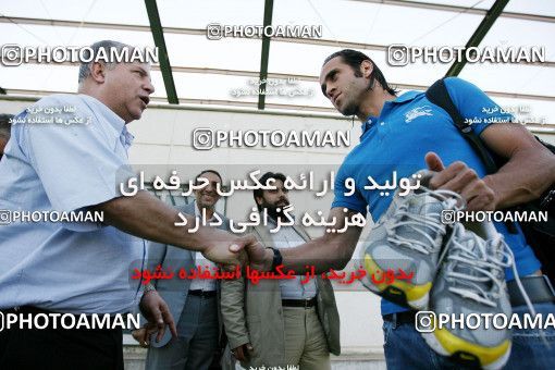 1033980, Tehran, , Persepolis Football Team Training Session on 2011/09/27 at Kheyrieh Amal Stadium