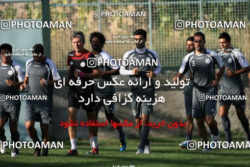 1033937, Tehran, , Persepolis Football Team Training Session on 2011/09/27 at Kheyrieh Amal Stadium