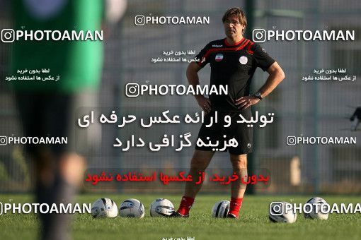 1033943, Tehran, , Persepolis Football Team Training Session on 2011/09/27 at Kheyrieh Amal Stadium