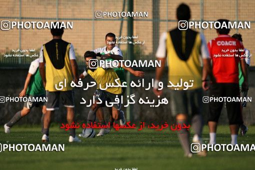 1033984, Tehran, , Persepolis Football Team Training Session on 2011/09/27 at Kheyrieh Amal Stadium