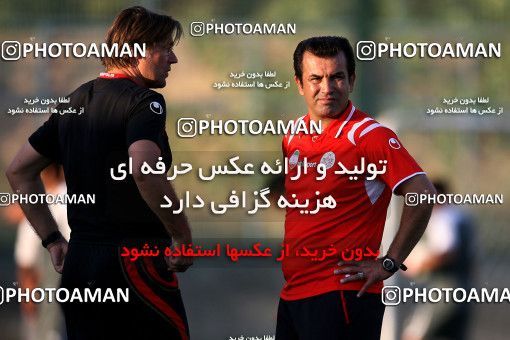1033982, Tehran, , Persepolis Football Team Training Session on 2011/09/27 at Kheyrieh Amal Stadium