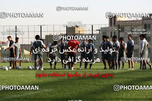 1034055, Tehran, , Persepolis Football Team Training Session on 2011/09/27 at Kheyrieh Amal Stadium