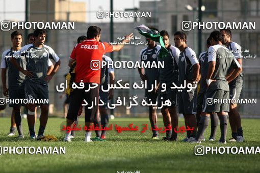 1034041, Tehran, , Persepolis Football Team Training Session on 2011/09/27 at Kheyrieh Amal Stadium