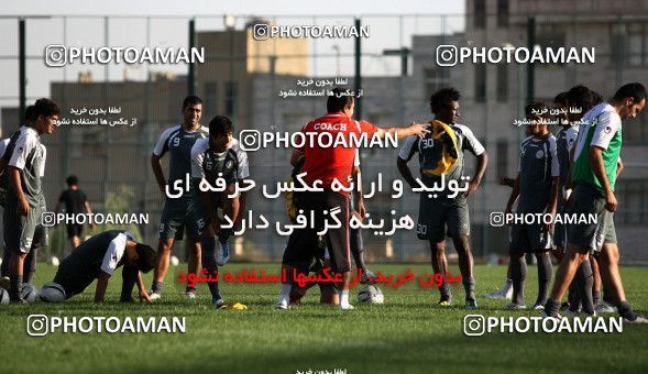 1034087, Tehran, , Persepolis Football Team Training Session on 2011/09/27 at Kheyrieh Amal Stadium