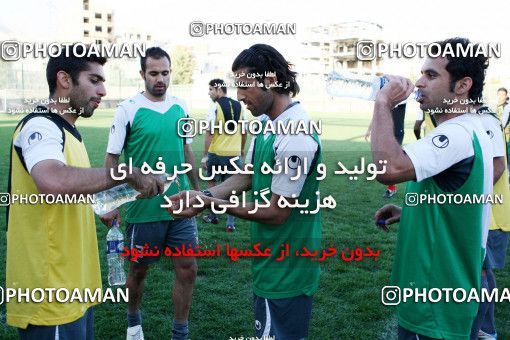 1034048, Tehran, , Persepolis Football Team Training Session on 2011/09/27 at Kheyrieh Amal Stadium