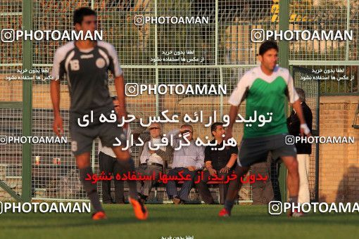 1038370, Tehran, , Persepolis Football Team Training Session on 2011/10/05 at Kheyrieh Amal Stadium