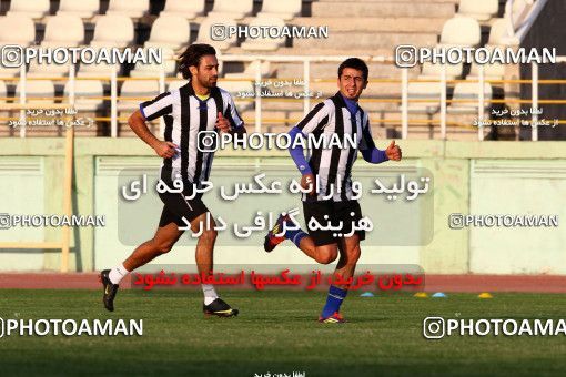 1038533, Tehran, , Esteghlal Football Team Training Session on 2011/10/08 at Shahid Dastgerdi Stadium