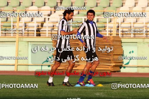 1038535, Tehran, , Esteghlal Football Team Training Session on 2011/10/08 at Shahid Dastgerdi Stadium