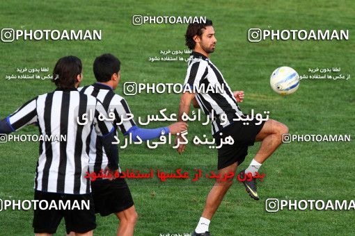 1038603, Tehran, , Esteghlal Football Team Training Session on 2011/10/08 at Shahid Dastgerdi Stadium