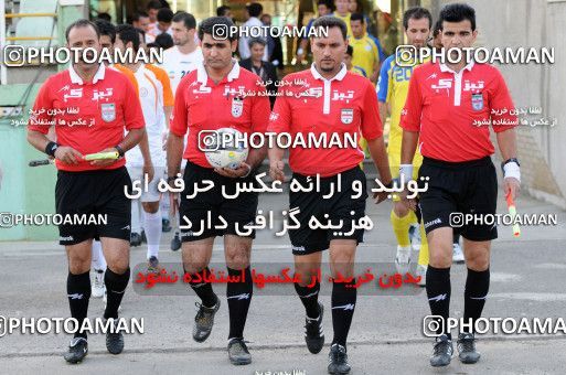 1038809, لیگ برتر فوتبال ایران، Persian Gulf Cup، Week 10، First Leg، 2011/10/13، Tehran، Shahid Dastgerdi Stadium، Naft Tehran 1 - 0 Mes Sarcheshmeh
