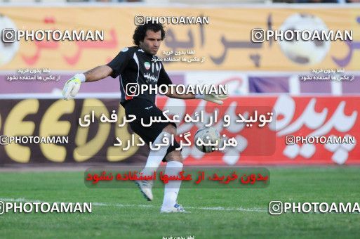 1038755, Tehran, [*parameter:4*], لیگ برتر فوتبال ایران، Persian Gulf Cup، Week 10، First Leg، Naft Tehran 1 v 0 Mes Sarcheshmeh on 2011/10/13 at Shahid Dastgerdi Stadium