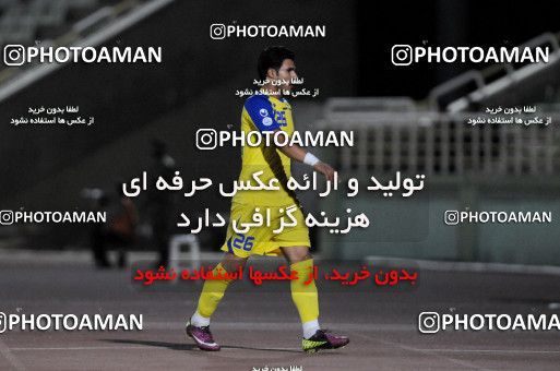 1038843, Tehran, [*parameter:4*], لیگ برتر فوتبال ایران، Persian Gulf Cup، Week 10، First Leg، Naft Tehran 1 v 0 Mes Sarcheshmeh on 2011/10/13 at Shahid Dastgerdi Stadium