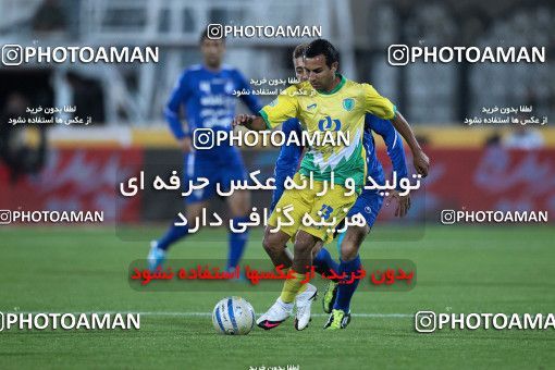 1040292, Tehran, [*parameter:4*], لیگ برتر فوتبال ایران، Persian Gulf Cup، Week 10، First Leg، Esteghlal 1 v 1 Rah Ahan on 2011/10/14 at Azadi Stadium
