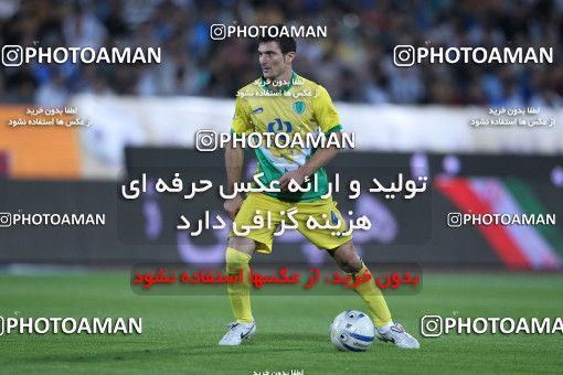 1040223, Tehran, [*parameter:4*], لیگ برتر فوتبال ایران، Persian Gulf Cup، Week 10، First Leg، Esteghlal 1 v 1 Rah Ahan on 2011/10/14 at Azadi Stadium