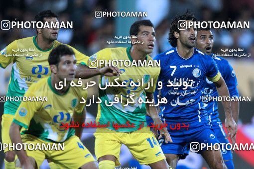 1040055, Tehran, [*parameter:4*], لیگ برتر فوتبال ایران، Persian Gulf Cup، Week 10، First Leg، Esteghlal 1 v 1 Rah Ahan on 2011/10/14 at Azadi Stadium