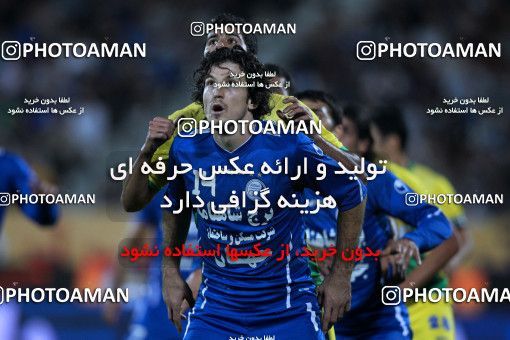 1040037, Tehran, [*parameter:4*], لیگ برتر فوتبال ایران، Persian Gulf Cup، Week 10، First Leg، Esteghlal 1 v 1 Rah Ahan on 2011/10/14 at Azadi Stadium