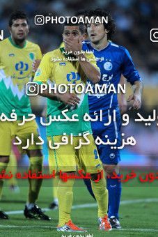 1040088, Tehran, [*parameter:4*], لیگ برتر فوتبال ایران، Persian Gulf Cup، Week 10، First Leg، Esteghlal 1 v 1 Rah Ahan on 2011/10/14 at Azadi Stadium