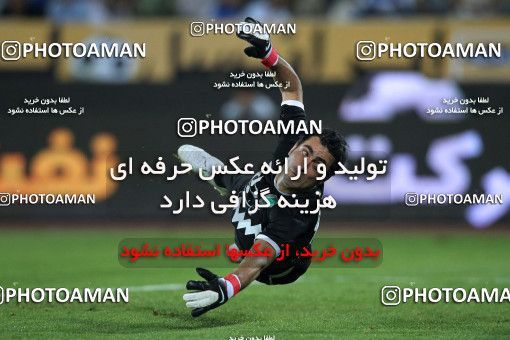 1040267, Tehran, [*parameter:4*], لیگ برتر فوتبال ایران، Persian Gulf Cup، Week 10، First Leg، Esteghlal 1 v 1 Rah Ahan on 2011/10/14 at Azadi Stadium