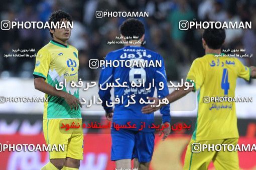 1040216, Tehran, [*parameter:4*], لیگ برتر فوتبال ایران، Persian Gulf Cup، Week 10، First Leg، Esteghlal 1 v 1 Rah Ahan on 2011/10/14 at Azadi Stadium