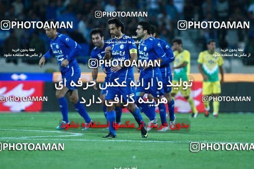 1040434, Tehran, [*parameter:4*], لیگ برتر فوتبال ایران، Persian Gulf Cup، Week 10، First Leg، Esteghlal 1 v 1 Rah Ahan on 2011/10/14 at Azadi Stadium