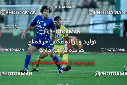 1040490, Tehran, [*parameter:4*], لیگ برتر فوتبال ایران، Persian Gulf Cup، Week 10، First Leg، Esteghlal 1 v 1 Rah Ahan on 2011/10/14 at Azadi Stadium