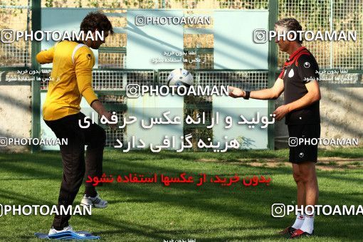 1040667, Tehran, , Persepolis Football Team Training Session on 2011/10/14 at Kheyrieh Amal Stadium
