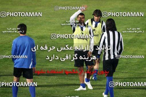 1041104, Tehran, , Esteghlal Football Team Training Session on 2011/10/17 at Shahid Dastgerdi Stadium