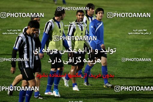 1041124, Tehran, , Esteghlal Football Team Training Session on 2011/10/17 at Shahid Dastgerdi Stadium
