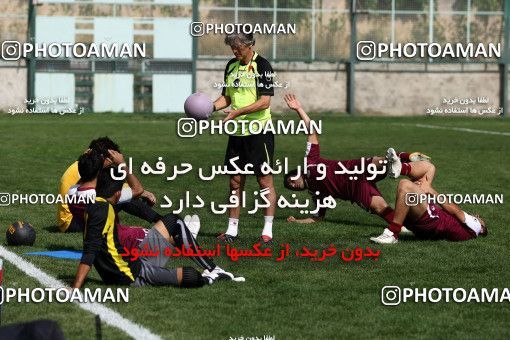 1041169, Tehran, , Persepolis Football Team Training Session on 2011/10/18 at Kheyrieh Amal Stadium