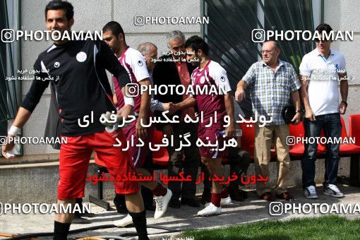 1041219, Tehran, , Persepolis Football Team Training Session on 2011/10/18 at Kheyrieh Amal Stadium