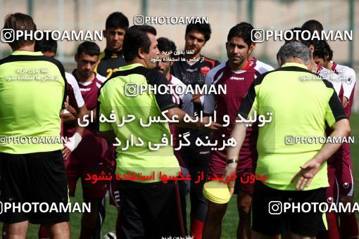 1041246, Tehran, , Persepolis Football Team Training Session on 2011/10/18 at Kheyrieh Amal Stadium