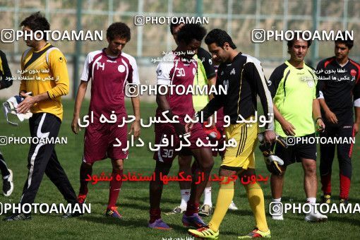 1041187, Tehran, , Persepolis Football Team Training Session on 2011/10/18 at Kheyrieh Amal Stadium