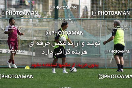 1041247, Tehran, , Persepolis Training Session on 2011/10/18 at Kheyrieh Amal Stadium