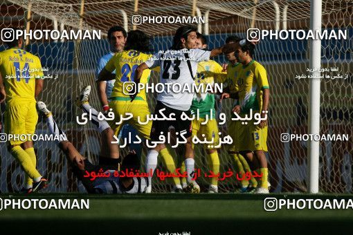 1041291, Tehran, [*parameter:4*], لیگ برتر فوتبال ایران، Persian Gulf Cup، Week 11، First Leg، Rah Ahan 1 v 1 Sepahan on 2011/10/20 at Ekbatan Stadium