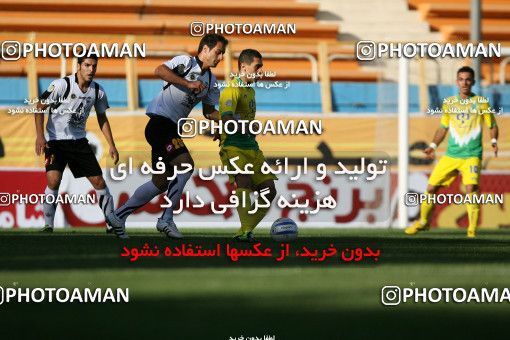 1041343, Tehran, [*parameter:4*], لیگ برتر فوتبال ایران، Persian Gulf Cup، Week 11، First Leg، Rah Ahan 1 v 1 Sepahan on 2011/10/20 at Ekbatan Stadium