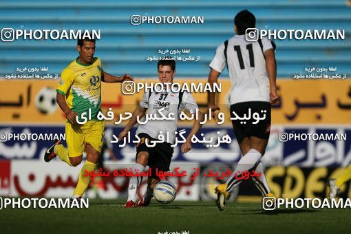 1041339, Tehran, [*parameter:4*], لیگ برتر فوتبال ایران، Persian Gulf Cup، Week 11، First Leg، Rah Ahan 1 v 1 Sepahan on 2011/10/20 at Ekbatan Stadium