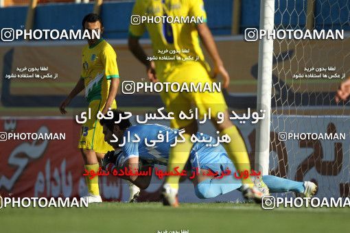 1041561, Tehran, [*parameter:4*], لیگ برتر فوتبال ایران، Persian Gulf Cup، Week 11، First Leg، Rah Ahan 1 v 1 Sepahan on 2011/10/20 at Ekbatan Stadium