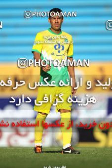 1041419, Tehran, [*parameter:4*], لیگ برتر فوتبال ایران، Persian Gulf Cup، Week 11، First Leg، Rah Ahan 1 v 1 Sepahan on 2011/10/20 at Ekbatan Stadium