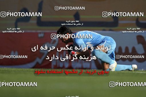 1041702, Tehran, [*parameter:4*], لیگ برتر فوتبال ایران، Persian Gulf Cup، Week 11، First Leg، Rah Ahan 1 v 1 Sepahan on 2011/10/20 at Ekbatan Stadium