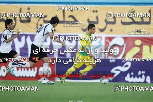 1041705, Tehran, [*parameter:4*], لیگ برتر فوتبال ایران، Persian Gulf Cup، Week 11، First Leg، Rah Ahan 1 v 1 Sepahan on 2011/10/20 at Ekbatan Stadium