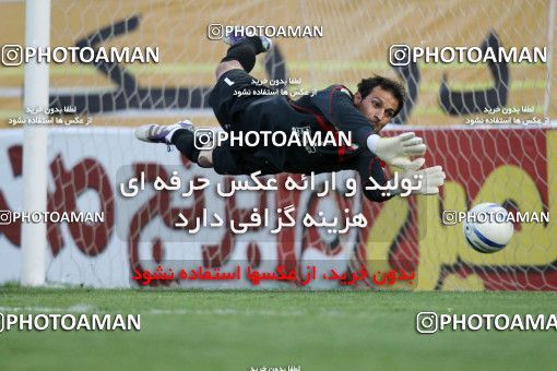 1041388, Tehran, [*parameter:4*], لیگ برتر فوتبال ایران، Persian Gulf Cup، Week 11، First Leg، Rah Ahan 1 v 1 Sepahan on 2011/10/20 at Ekbatan Stadium