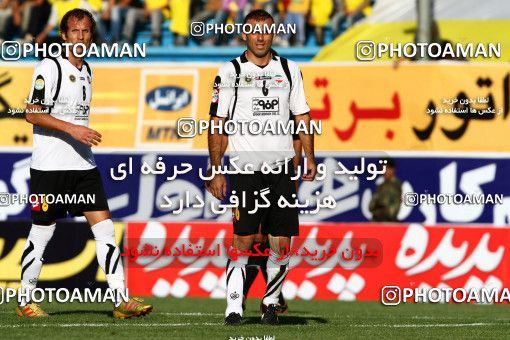 1041936, Tehran, [*parameter:4*], لیگ برتر فوتبال ایران، Persian Gulf Cup، Week 11، First Leg، Rah Ahan 1 v 1 Sepahan on 2011/10/20 at Ekbatan Stadium