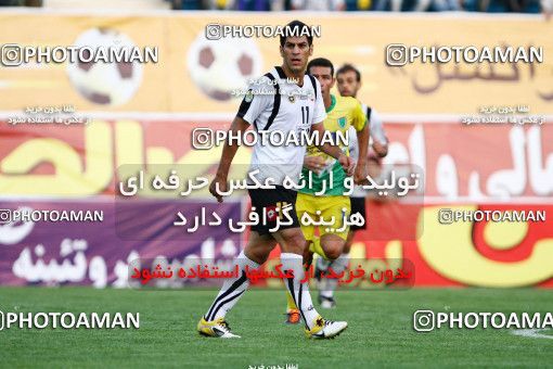 1041916, Tehran, [*parameter:4*], لیگ برتر فوتبال ایران، Persian Gulf Cup، Week 11، First Leg، Rah Ahan 1 v 1 Sepahan on 2011/10/20 at Ekbatan Stadium