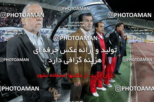 1042261, Tehran, [*parameter:4*], لیگ برتر فوتبال ایران، Persian Gulf Cup، Week 11، First Leg، Persepolis 0 v 0 Naft Tehran on 2011/10/21 at Azadi Stadium