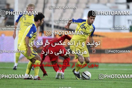 1042105, Tehran, [*parameter:4*], لیگ برتر فوتبال ایران، Persian Gulf Cup، Week 11، First Leg، Persepolis 0 v 0 Naft Tehran on 2011/10/21 at Azadi Stadium