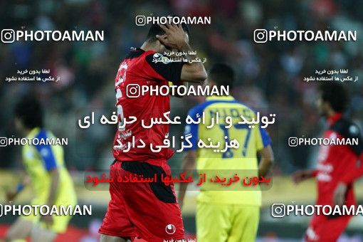 1042546, Tehran, [*parameter:4*], لیگ برتر فوتبال ایران، Persian Gulf Cup، Week 11، First Leg، Persepolis 0 v 0 Naft Tehran on 2011/10/21 at Azadi Stadium