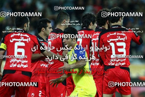 1042572, Tehran, [*parameter:4*], لیگ برتر فوتبال ایران، Persian Gulf Cup، Week 11، First Leg، Persepolis 0 v 0 Naft Tehran on 2011/10/21 at Azadi Stadium