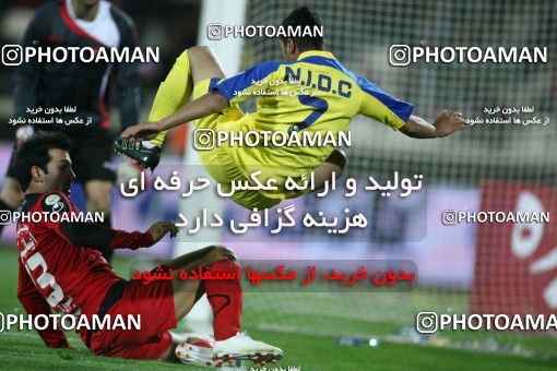 1042580, Tehran, [*parameter:4*], لیگ برتر فوتبال ایران، Persian Gulf Cup، Week 11، First Leg، Persepolis 0 v 0 Naft Tehran on 2011/10/21 at Azadi Stadium